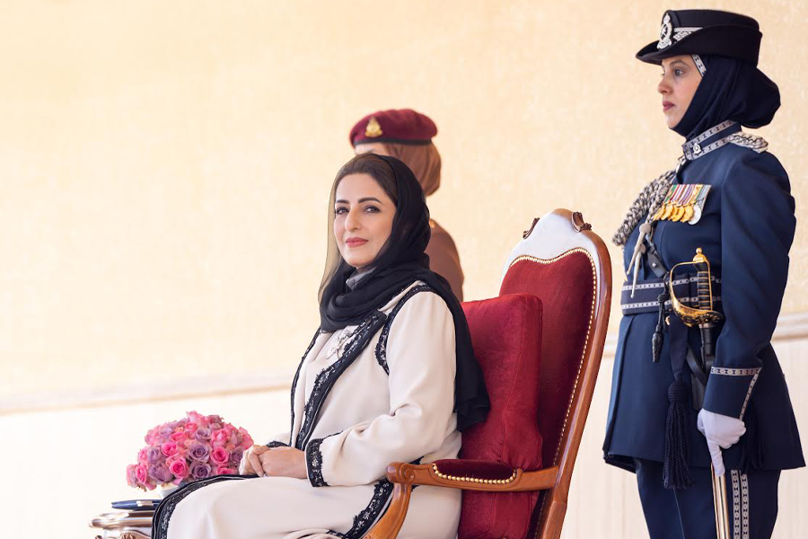 HH-Honorable-Lady-Presides-Royal-Oman Police-Graduation-of-Women-Police