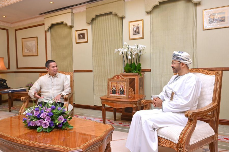 Sayyid-Badr-welcomes-Philippines-Ambassador-designate