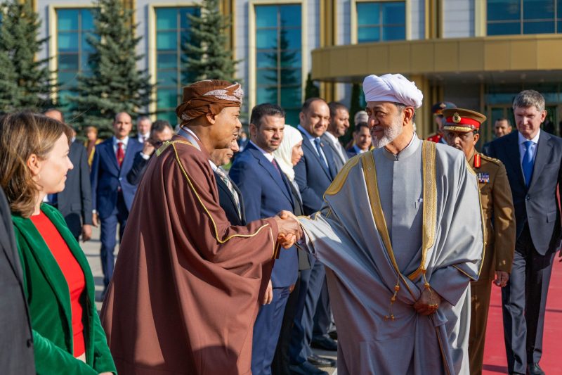 جلالةُ السُّلطان المعظّم يختم زيارته إلى موسكو