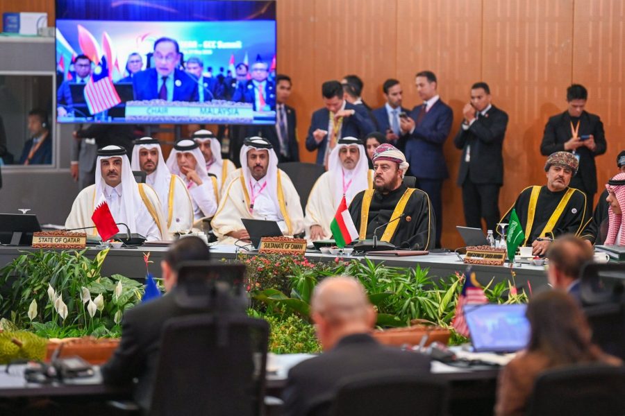 Sayyid Asaad leads Oman delegation at GCC ASEAN summit