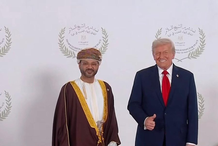 Minister heads Oman’s delegation to the Sharm El Sheikh Peace Summit