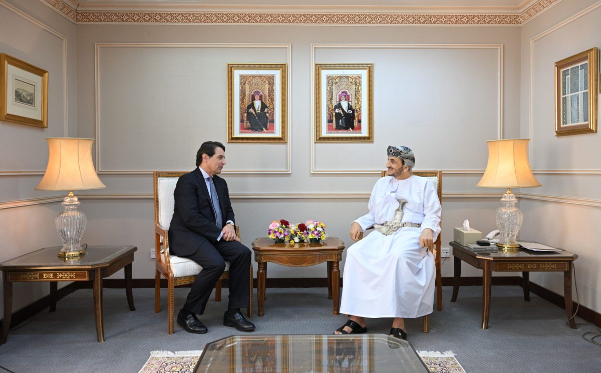 Sheikh-Khalifa-Alharthy-with-Portugal-Ambassador-designate