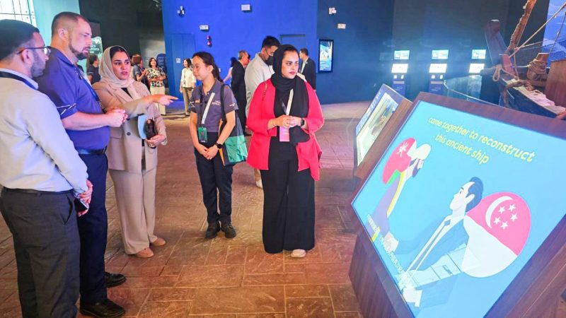 سنغافورة: أعضاء السفارة يحضرون افتتاح Singapore Oceanarium