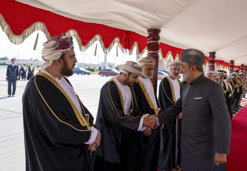 جلالةُ السُّلطان المعظّم يغادر البلاد متوجّهًا إلى إسبانيا