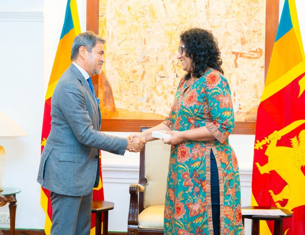 Adviser for Foreign Trade holds meetings in Sri Lanka