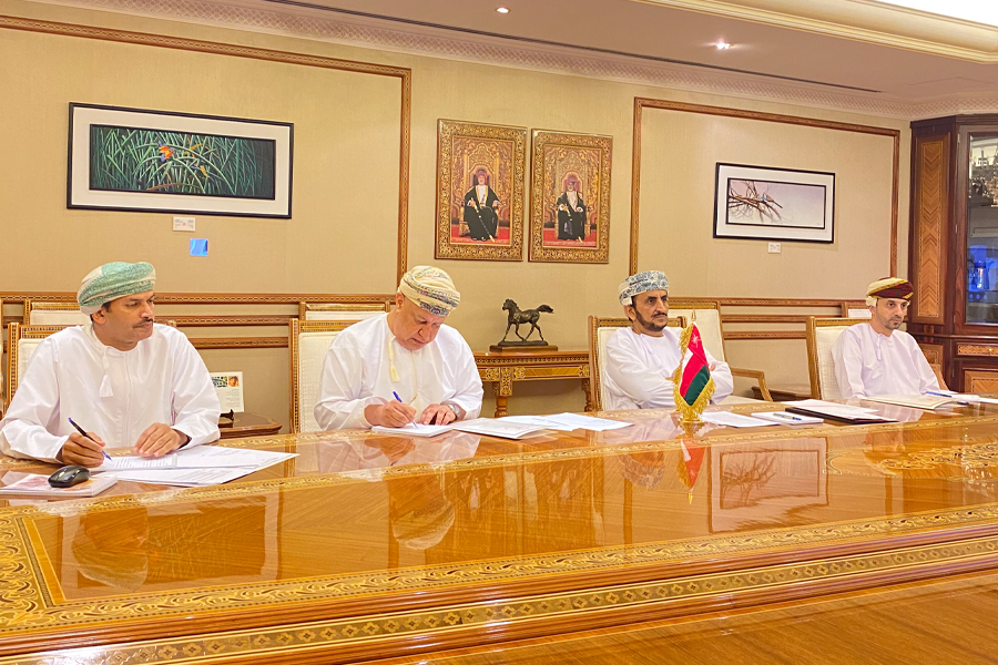 Oman-participates-in-meeting-on-Yemen