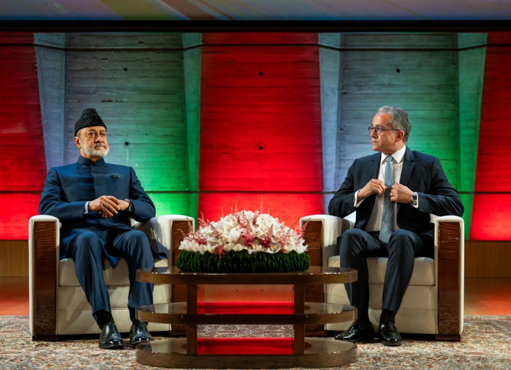 His Majesty visits UNESCO Headquarters