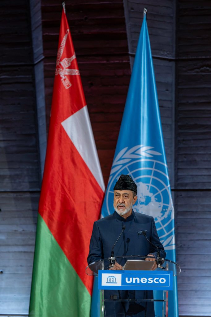 His Majesty visits UNESCO Headquarters