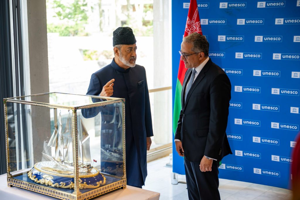 His Majesty visits UNESCO Headquarters