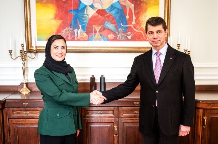 Ukraine: Ambassador presents copy of credentials to Deputy Foreign Minister
