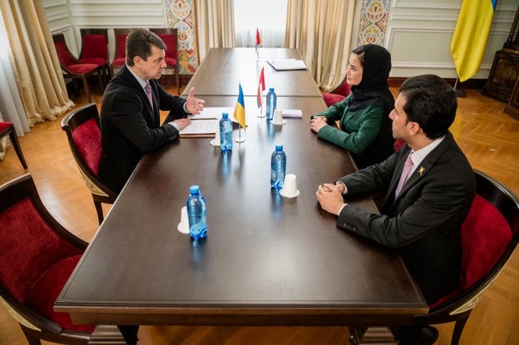 Ukraine: Ambassador presents copy of credentials to Deputy Foreign Minister