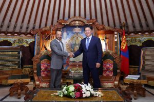 Greetings of His Majesty to the President Mongolia conveyed by Oman's Foreign Minister