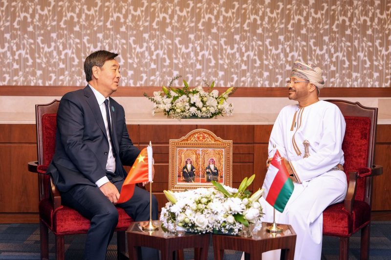 وزير الخارجية يعقد سلسلة اجتماعات لتعزيز التعاون والشراكات الإقليمية والدولية