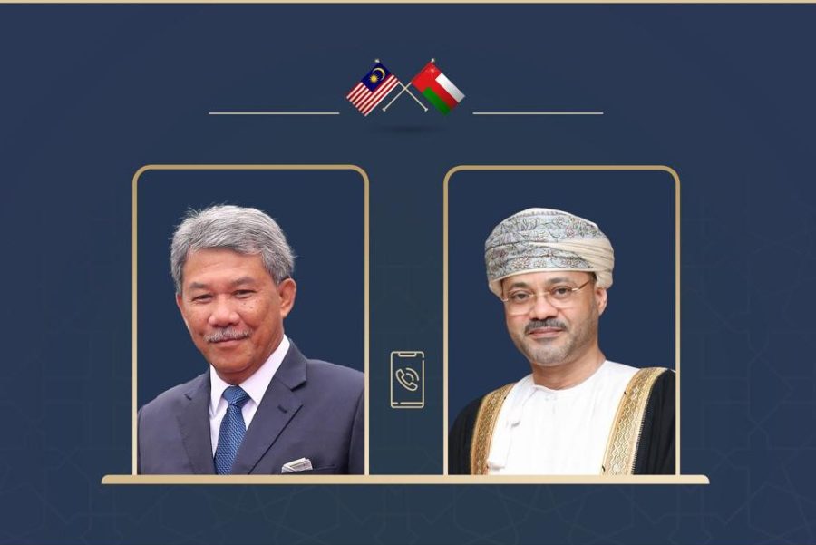 وزير الخارجية يبحث مع نظيره الماليزي تعزيز العلاقات الثنائية والتنسيق الإقليمي