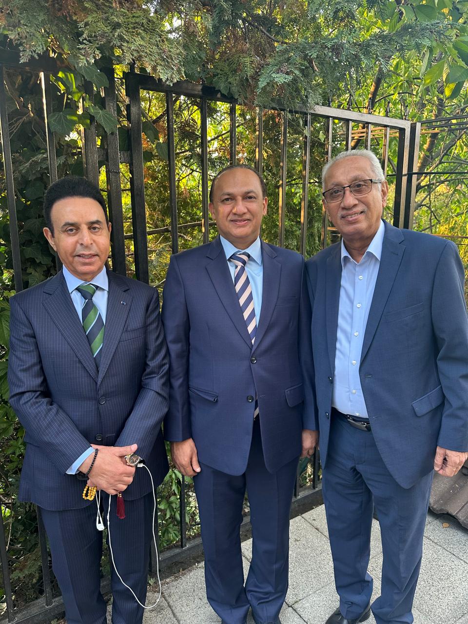 المجر: تأكيدًا على الموقف العُماني الثابت.. سفير سلطنة عُمان يحضر فعاليات اليوم العالمي للتضامن مع الشعب الفلسطيني 