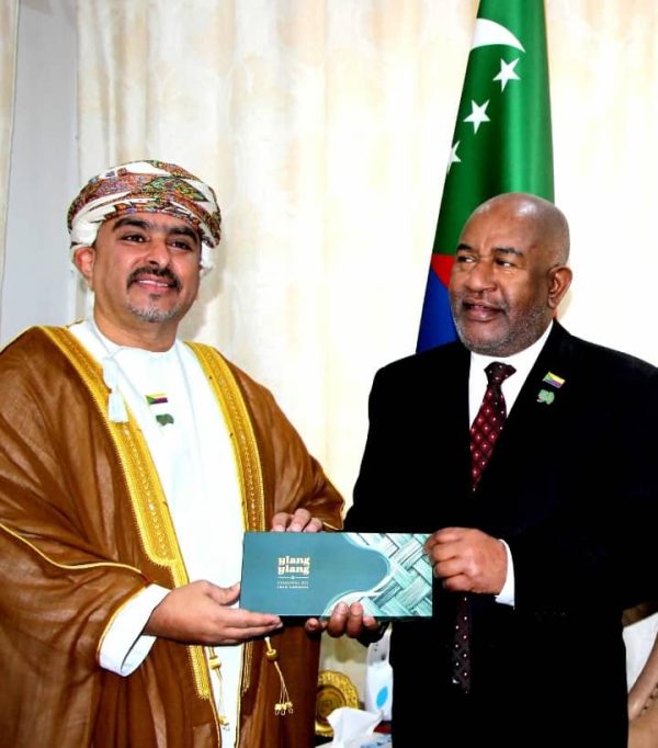 Comoros: President Meets Omani Ambassador