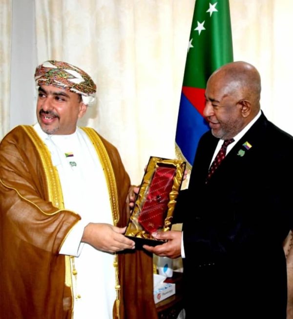 Comoros: President Meets Omani Ambassador