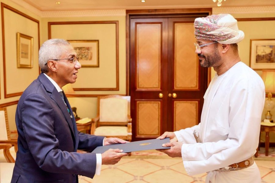 Minister receives a copy of the credentials of the Egyptian ambassador