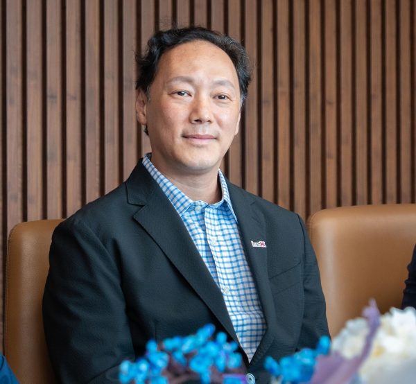 بحثُ فرص التعاون المشترك بين سلطنة عُمان وهونج كونج