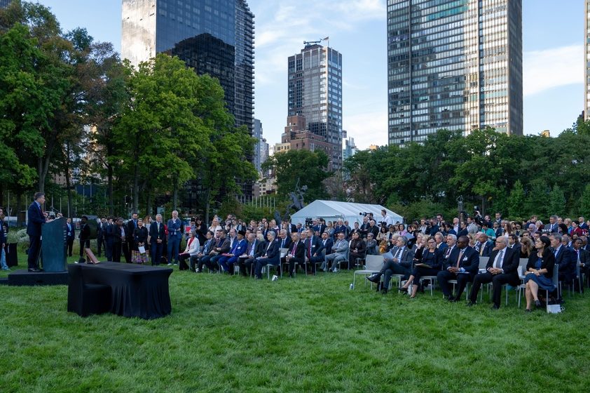 Oman attends launch of Declaration on the Protection of Humanitarian Workers in New York