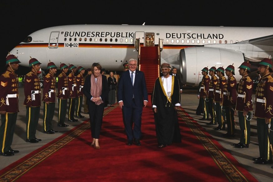 The President of the Federal Republic of Germany arrives in the Sultanate of Oman