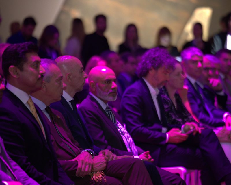 إيطاليا: سمو السيد رئيس البعثة يزور جناح سلطنة عمان في معرض مارموماك