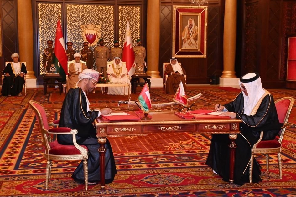 oman-bahrain-signing-agreements-