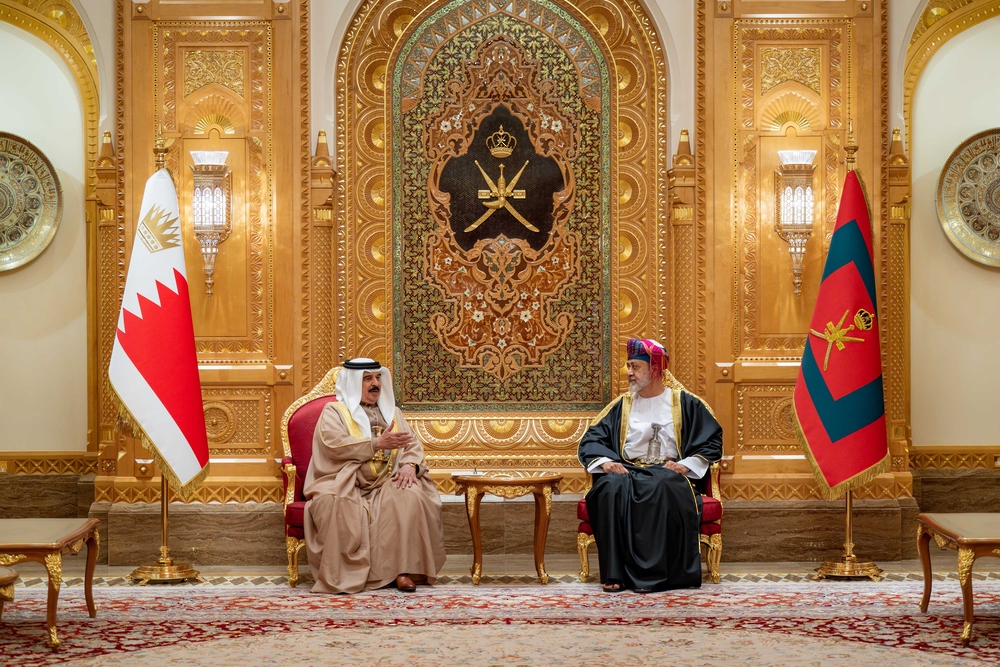 His Majesty and King of Bahrain hold talks