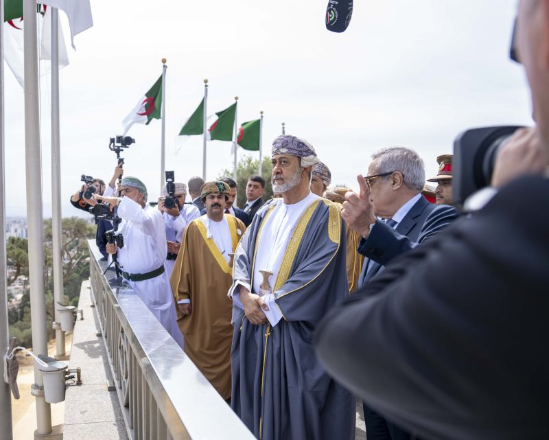 His Majesty visits martyrs’ memorial and national mujahid museum in Algeria