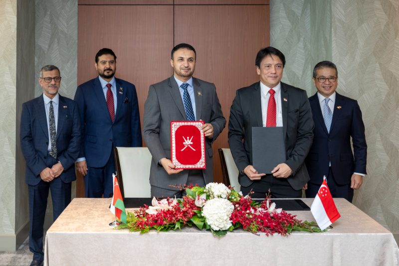 The Sultanate of Oman and Singapore sign two memorandums of understanding