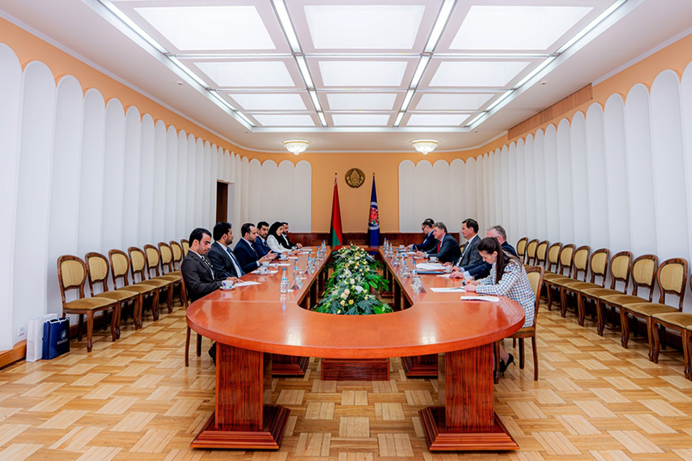 Oman and Belarus discuss economic, commercial and investment cooperation opportunities
