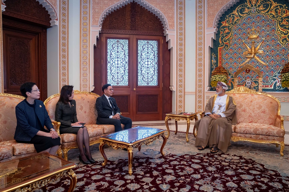 جلالة السلطان يستقبل نائب رئيس الوزراء وزير الخارجية التايلاندي
