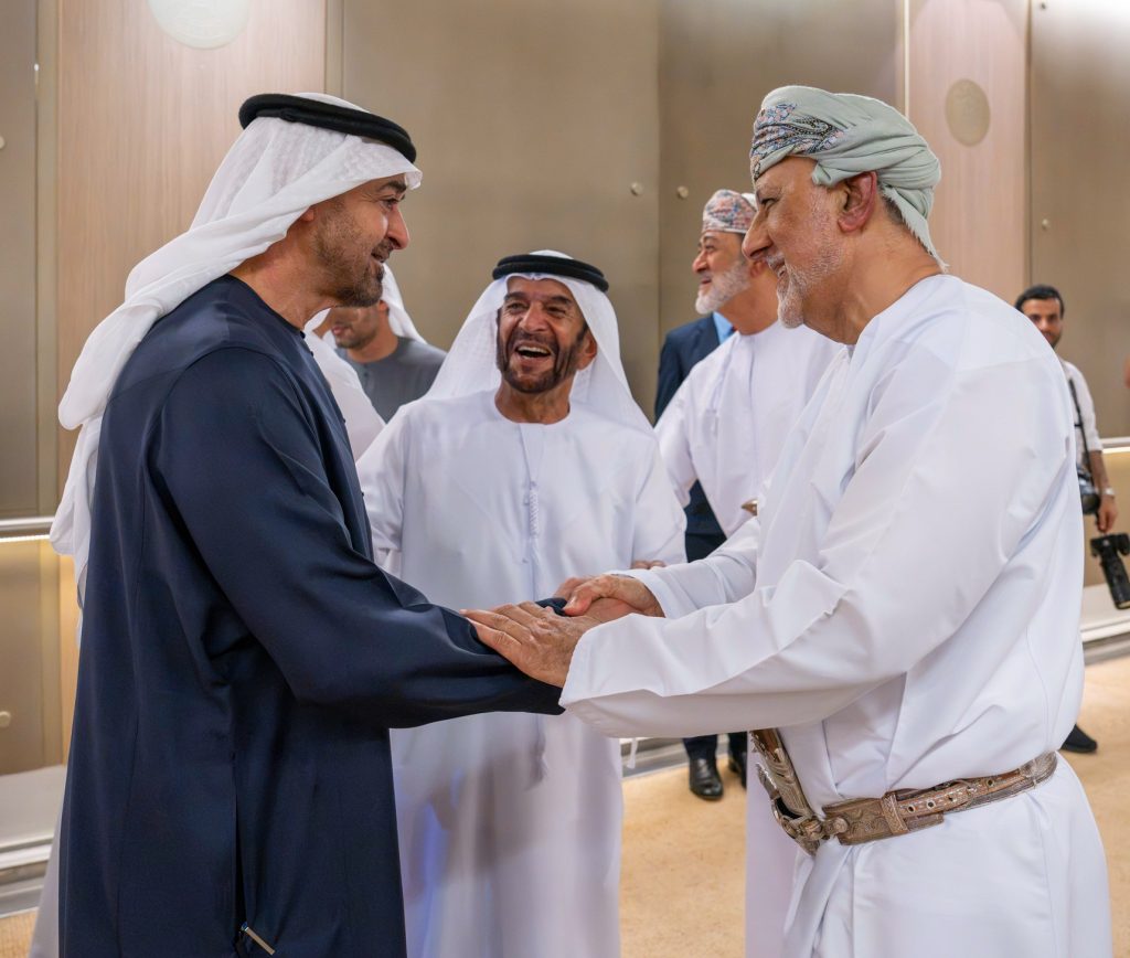 جلالة السُّلطان المعظّم يقوم بزيارة أخويّة إلى الإمارات