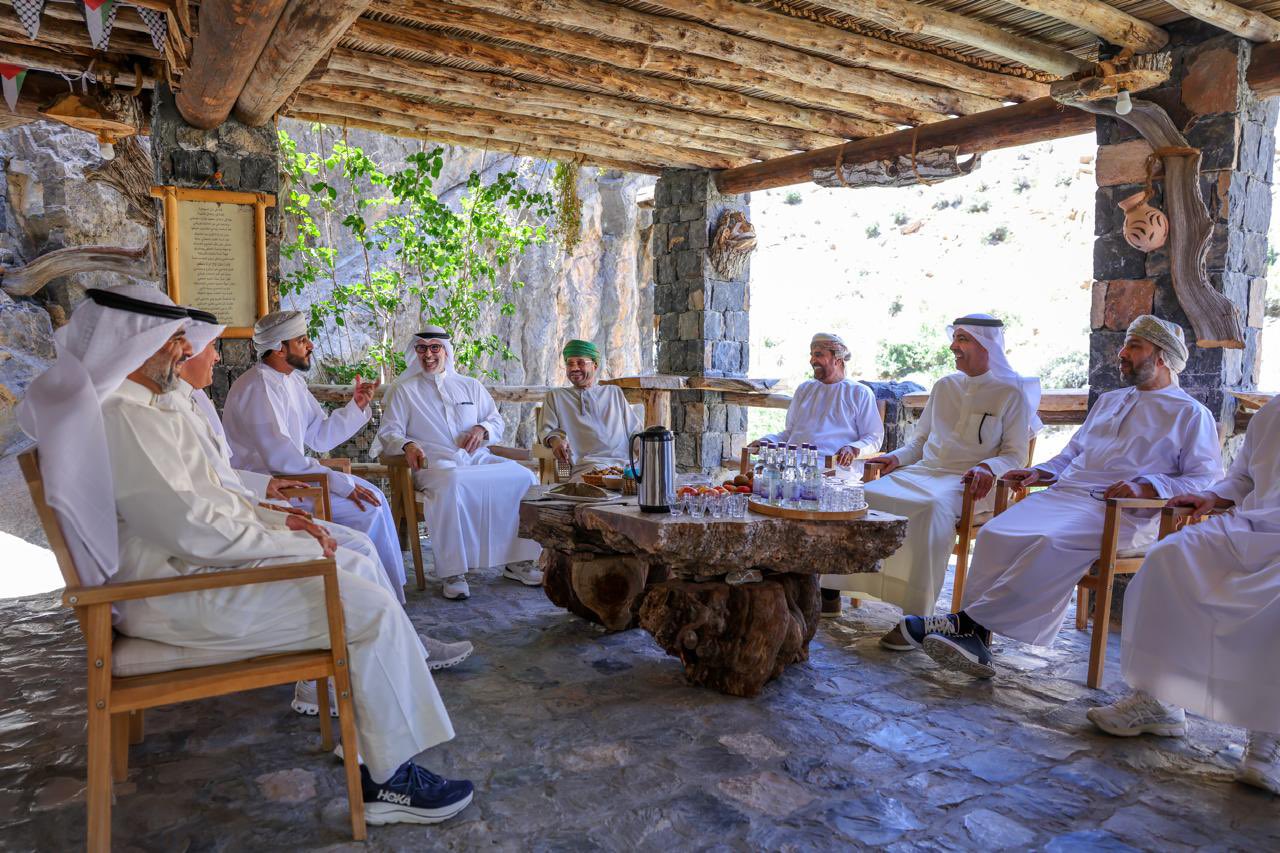 معالي السيد وزير الخارجية ونظيره الكويتي يزوران مواقع سياحية في سلطنة عمان